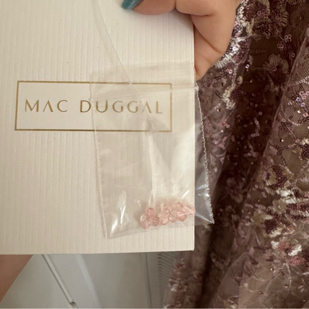 Mac Duggal Pink Floral Embellished Sleeveless Plunge Neck Gown 67481 Size: 6 NWT - Picture 11 of 12